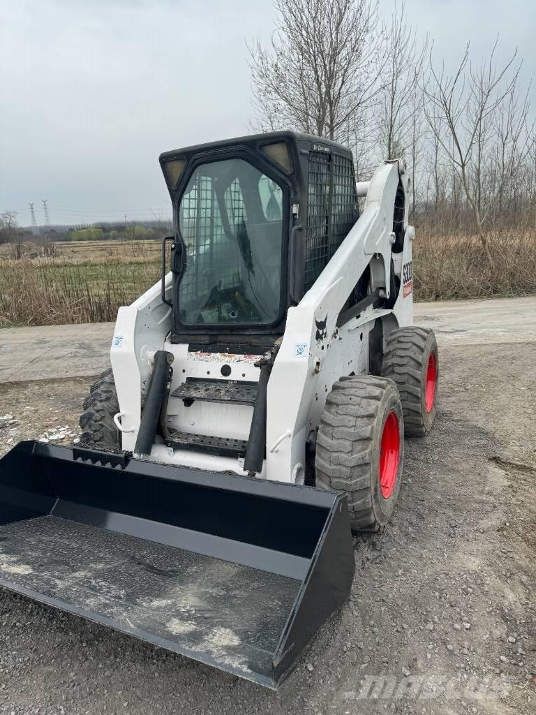 Bobcat S 300 Skid steer loaders