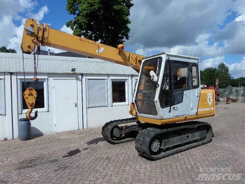 Hitachi EX 60 Tracked cranes
