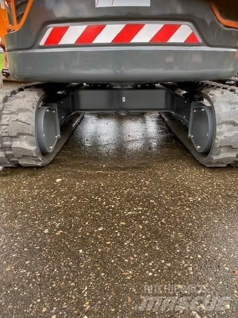 Develon DX63-3 Mini excavators < 7t