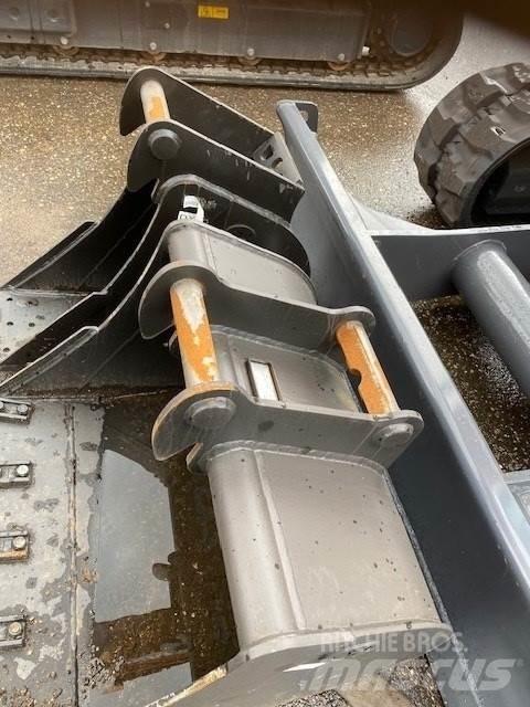 Develon DX63-3 Mini excavators < 7t