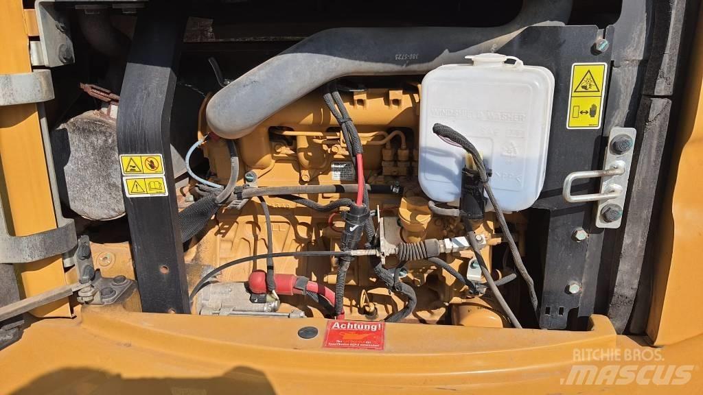 CAT 305E 2CR Mini excavators < 7t