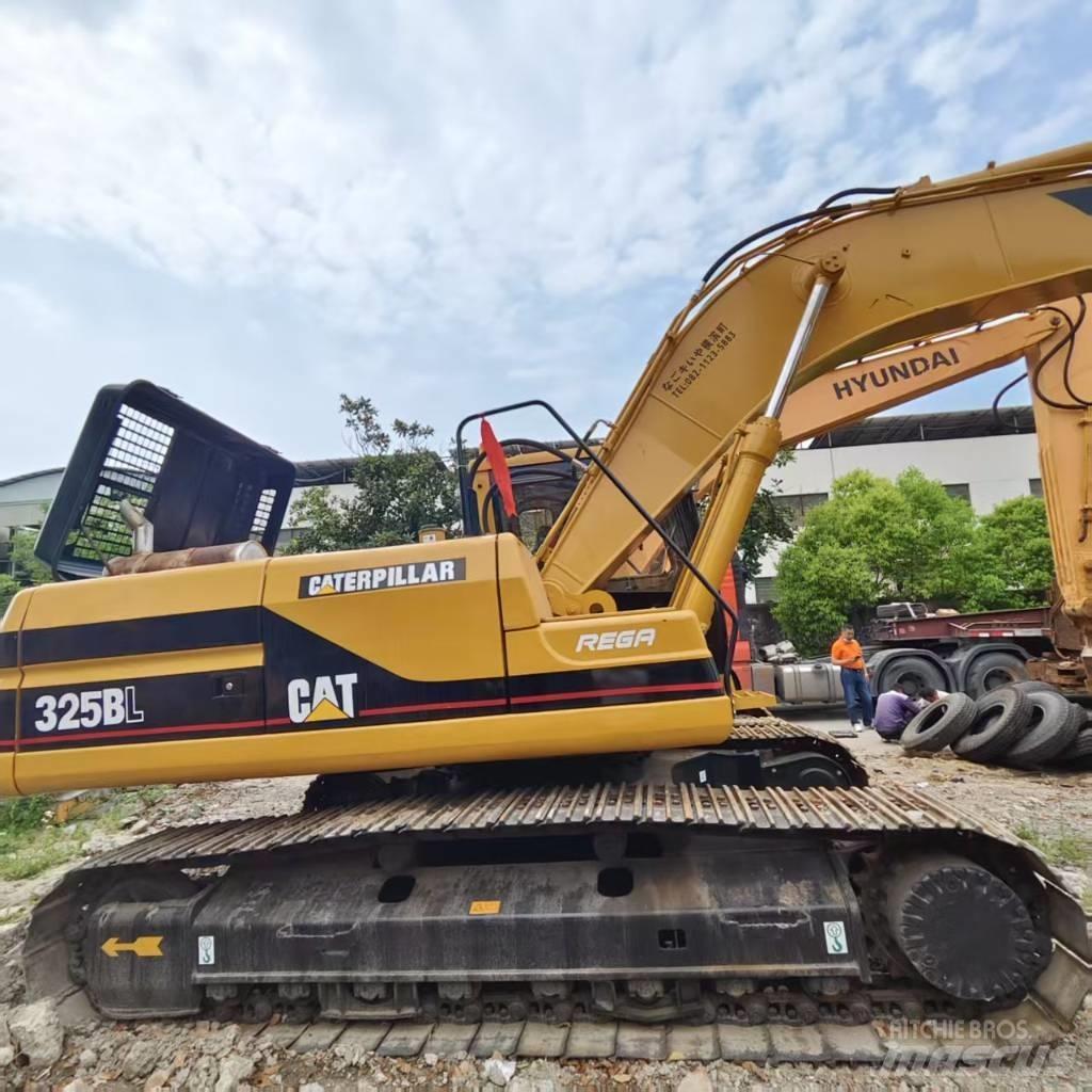 CAT 325 B L Crawler excavators