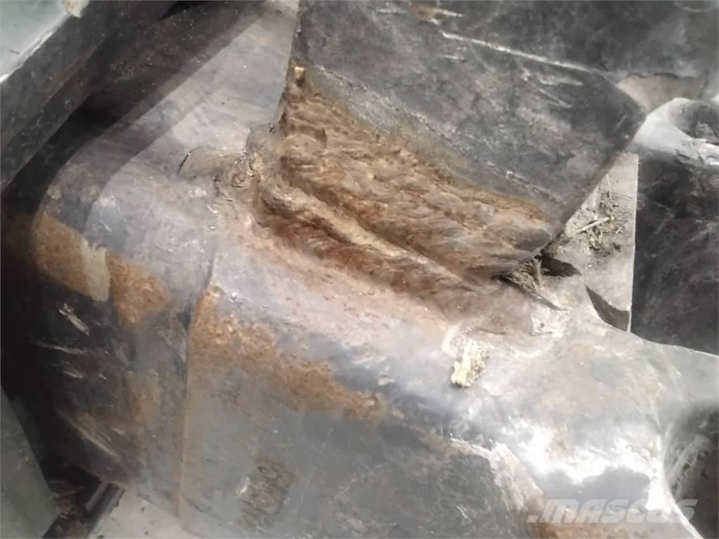 John Deere Ch710 Harvester cranes