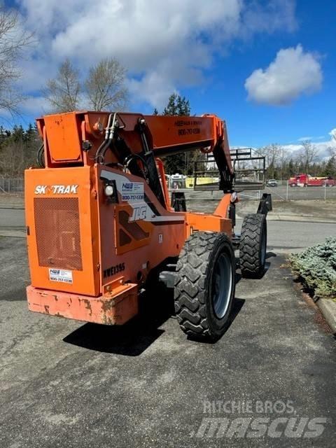 JLG 10054 Rough terrain truck