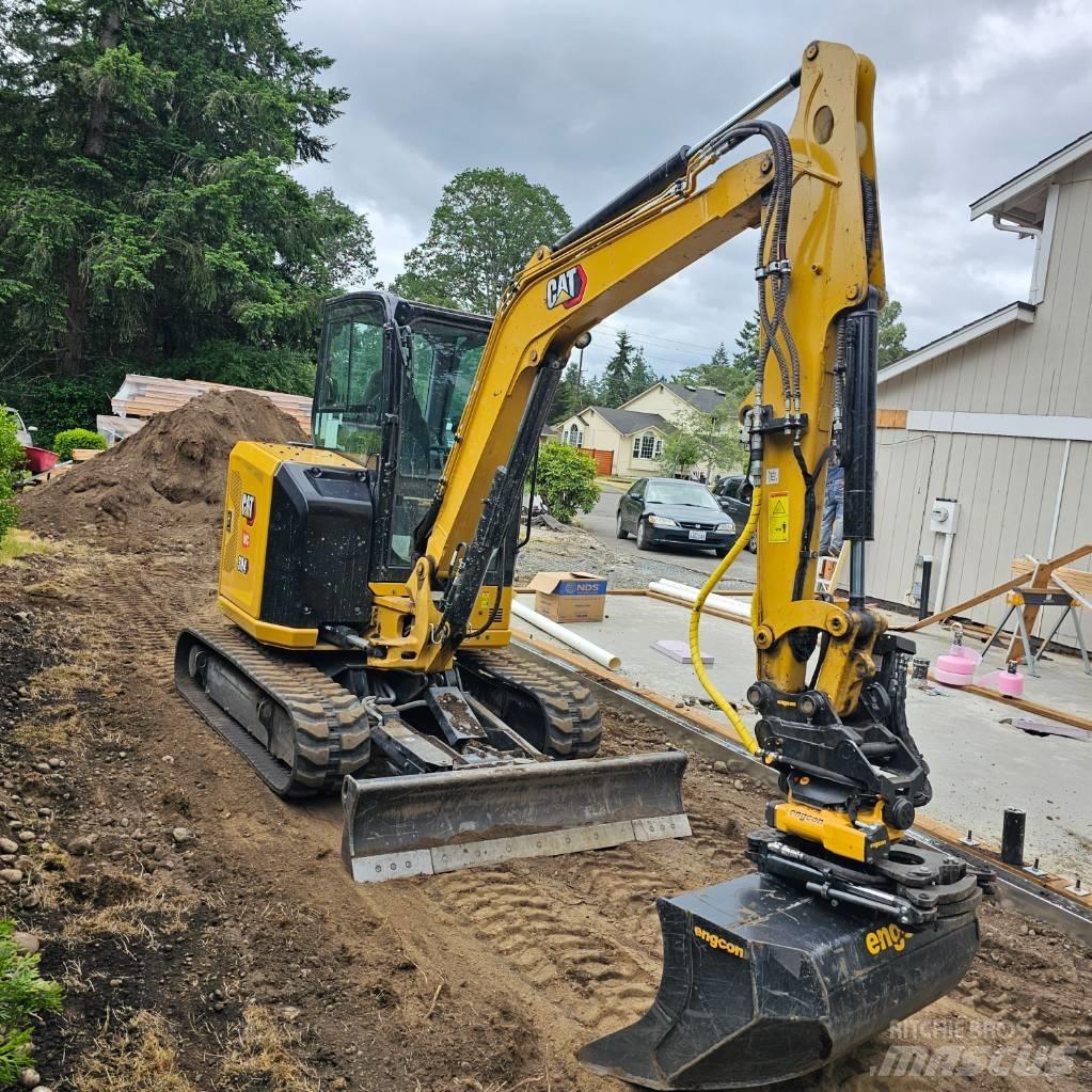 CAT 304 Mini excavators < 7t