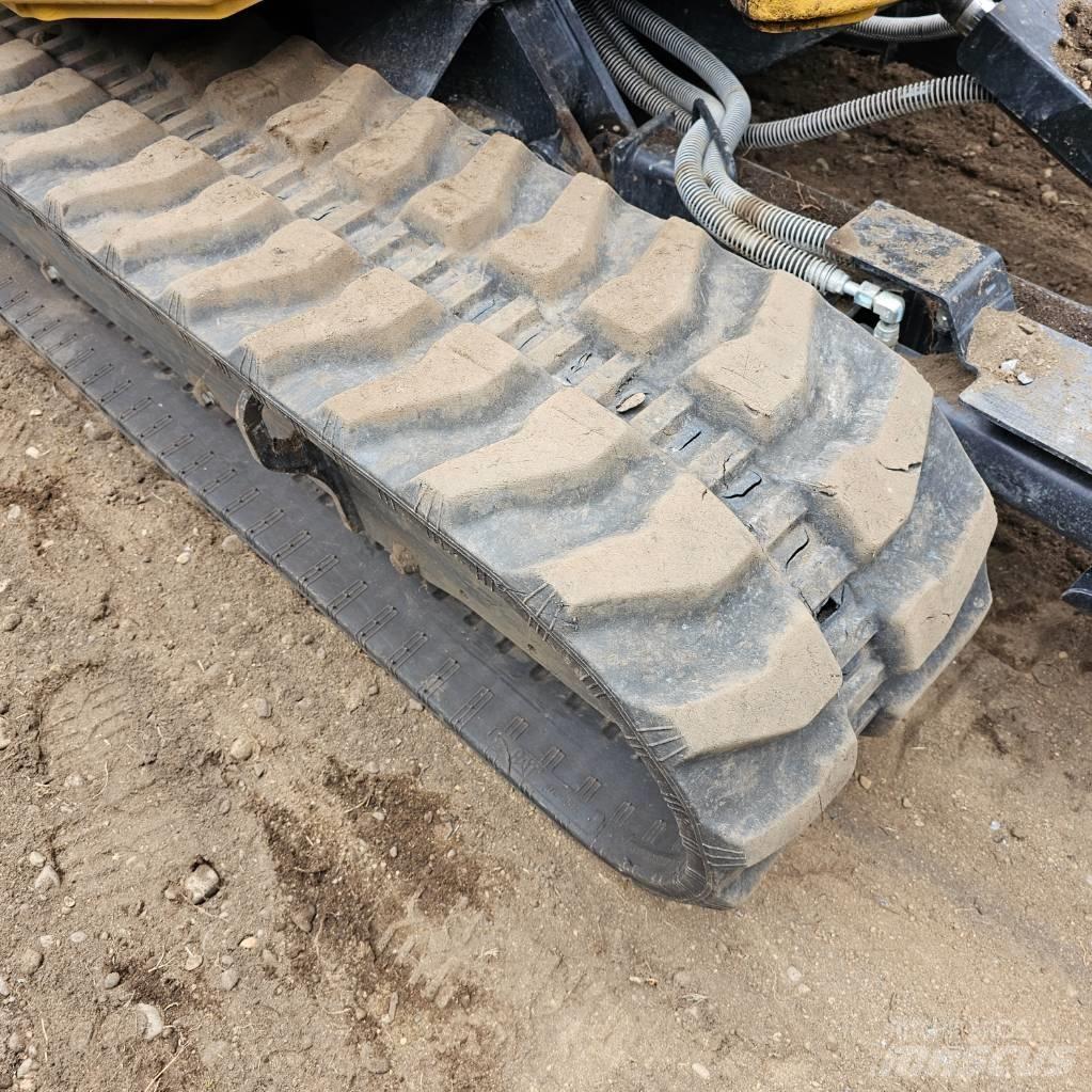 CAT 304 Mini excavators < 7t