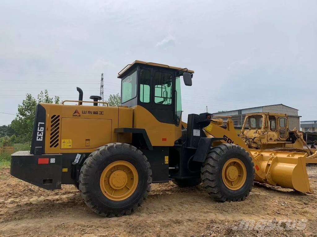 SDLG L 933 Wheel loaders