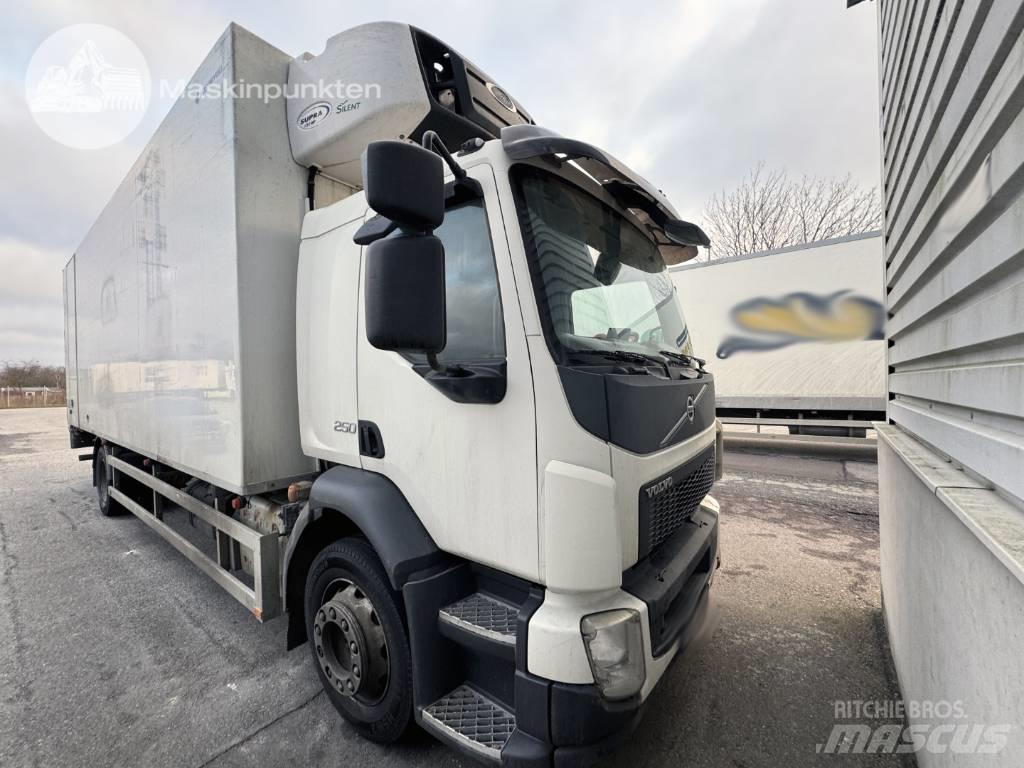 Volvo FL 250 Temperature controlled trucks