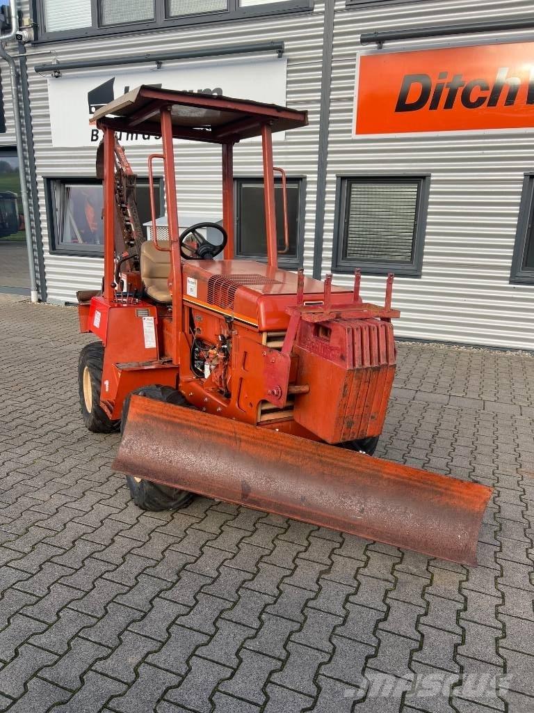 Ditch Witch 3500 DD Trenchers