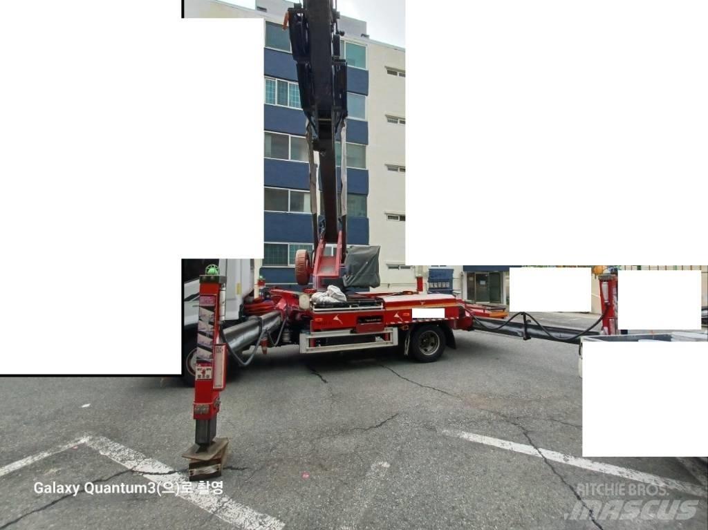 Novas 300N Truck mounted aerial platforms