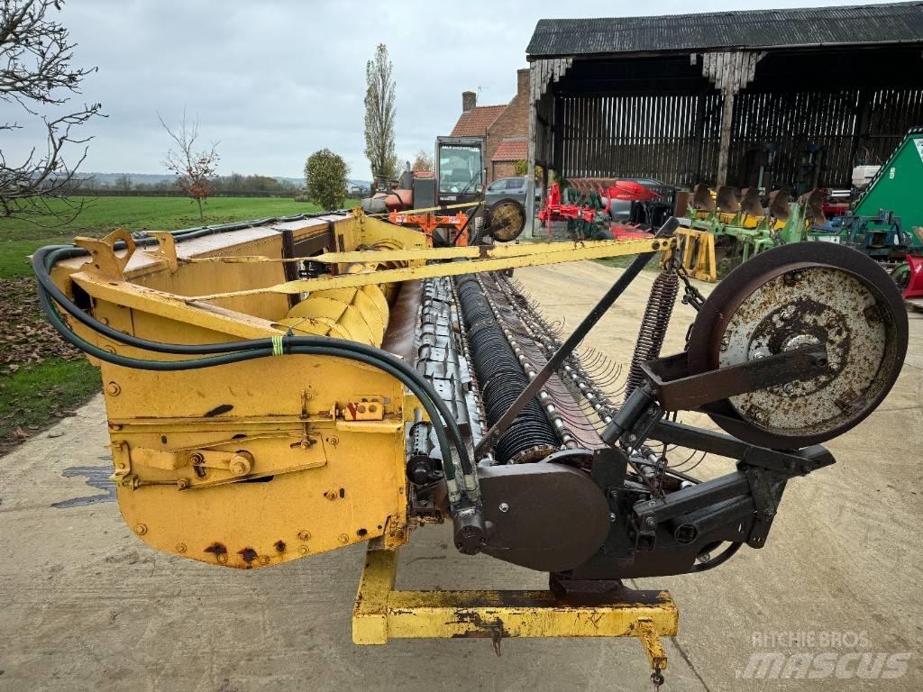  Sund 20Ft Pea Header Combine harvester heads