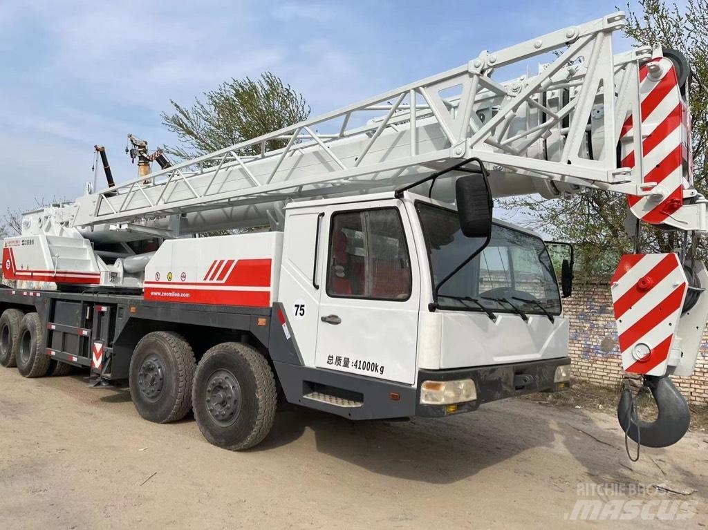 Zoomlion QY50V All terrain cranes