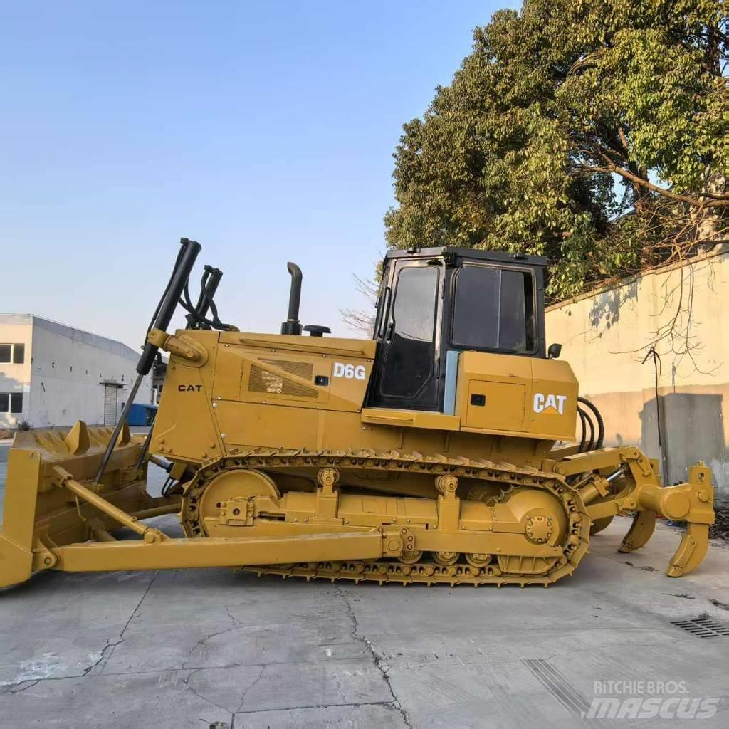 CAT D 6 G LGP II Crawler dozers