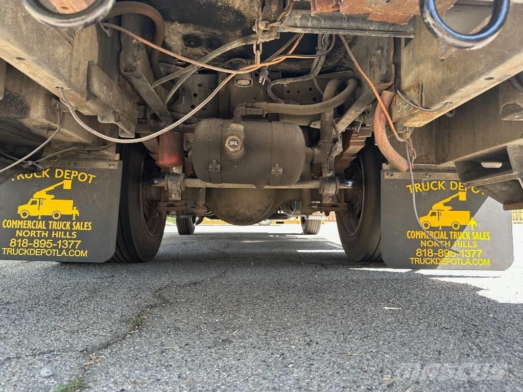 GMC Topkick C 7500 Crane trucks