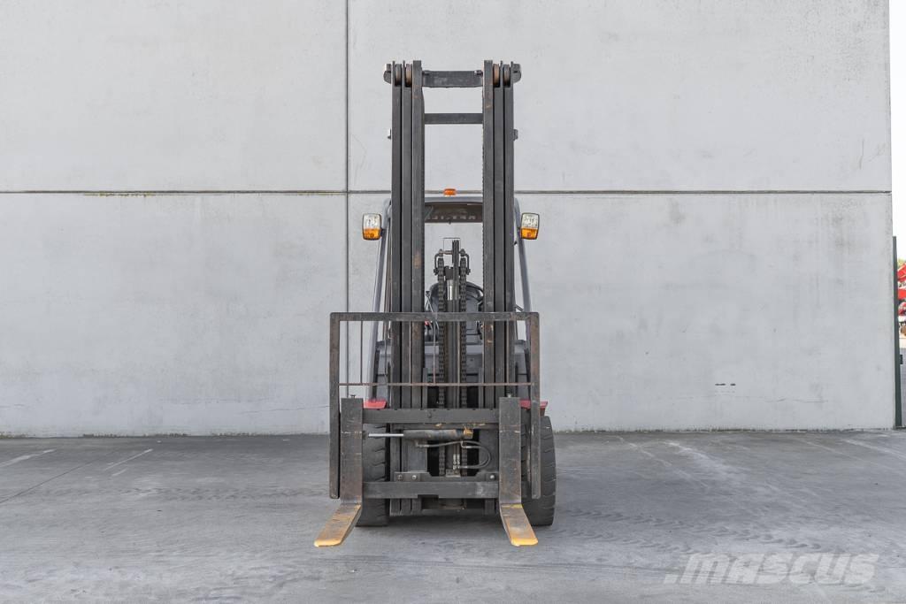 Manitou MI 35 D Diesel trucks