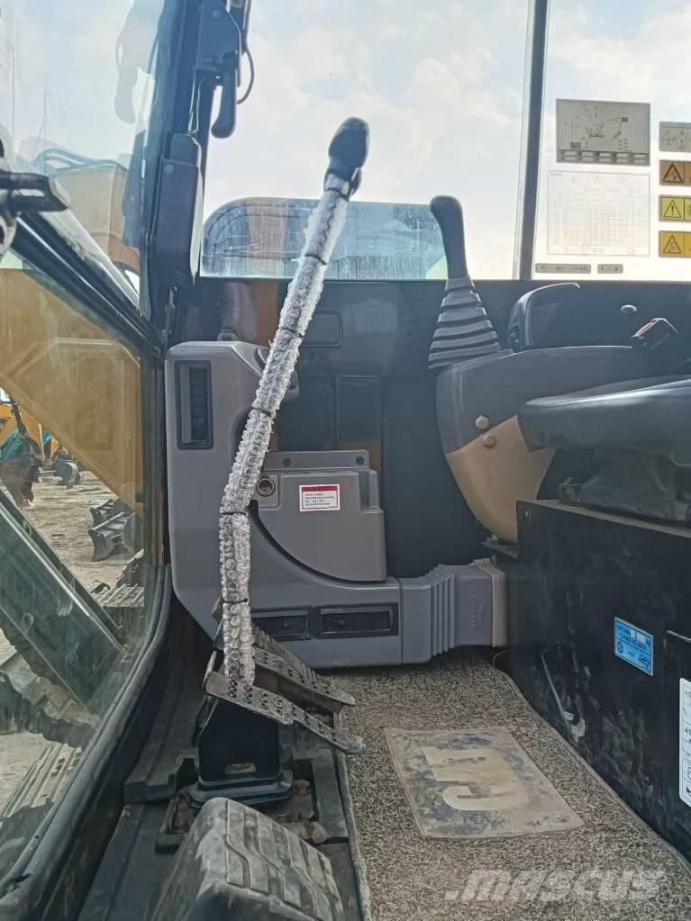 CAT 305.5 Mini excavators < 7t