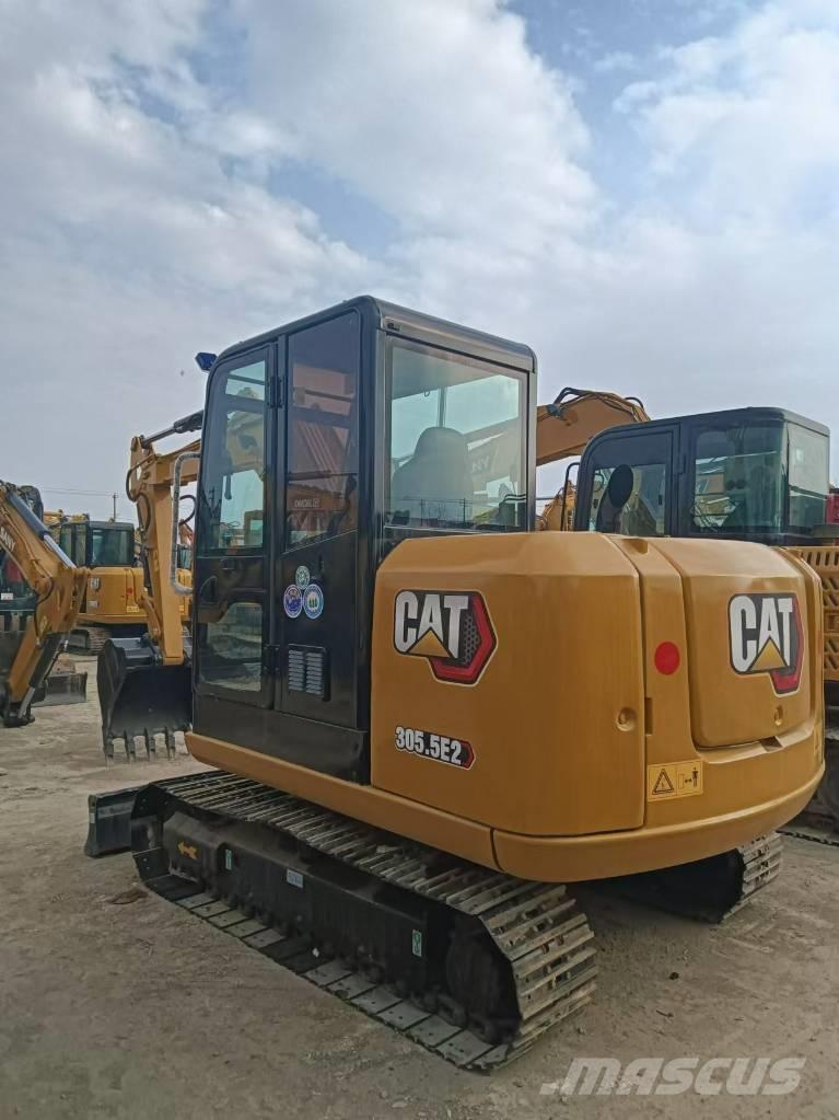 CAT 305.5 Mini excavators < 7t