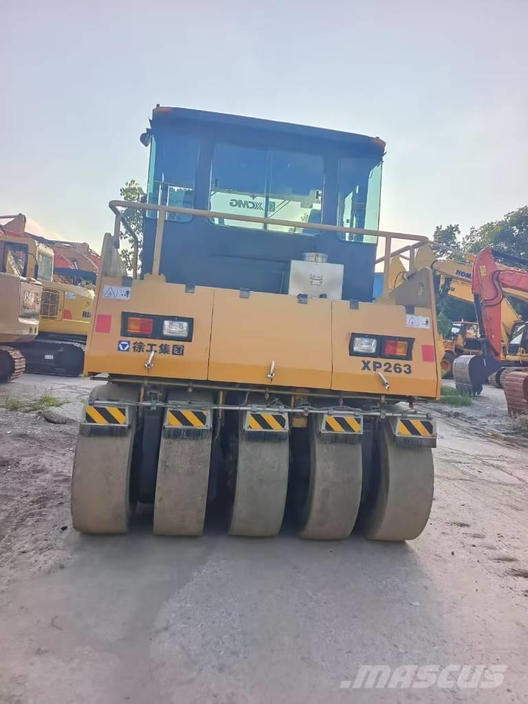 XCMG XP 263 Single drum rollers