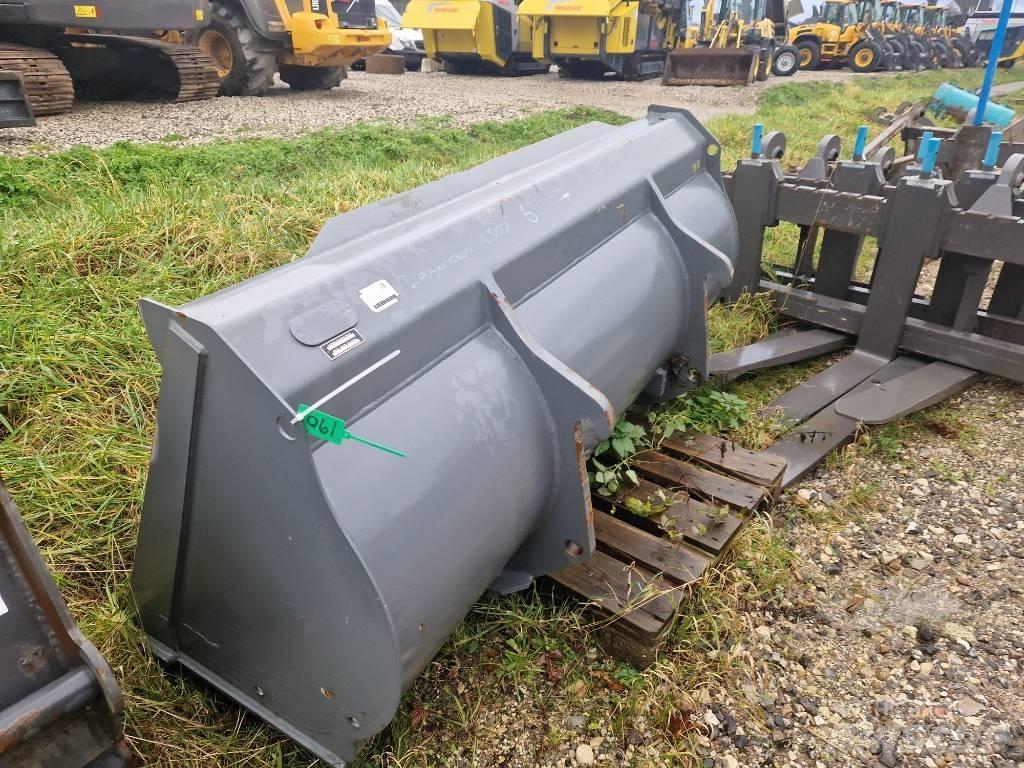 Liebherr skovl Buckets