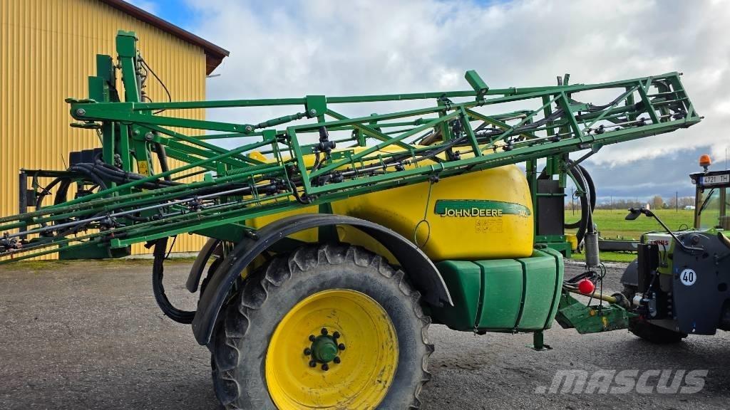 John Deere 740 i Trailed sprayers