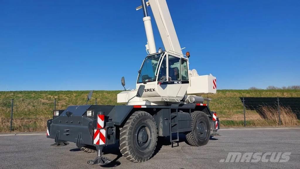 Terex RC30-1 Rough terrain cranes