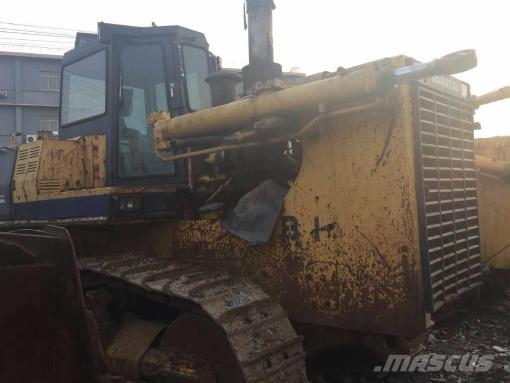 Komatsu D 155 A-1 Crawler dozers
