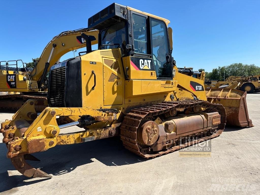 CAT 973D Crawler FEL's