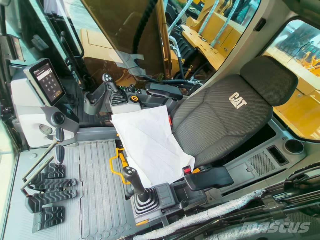 CAT 320 GC Midi excavators  7t - 12t