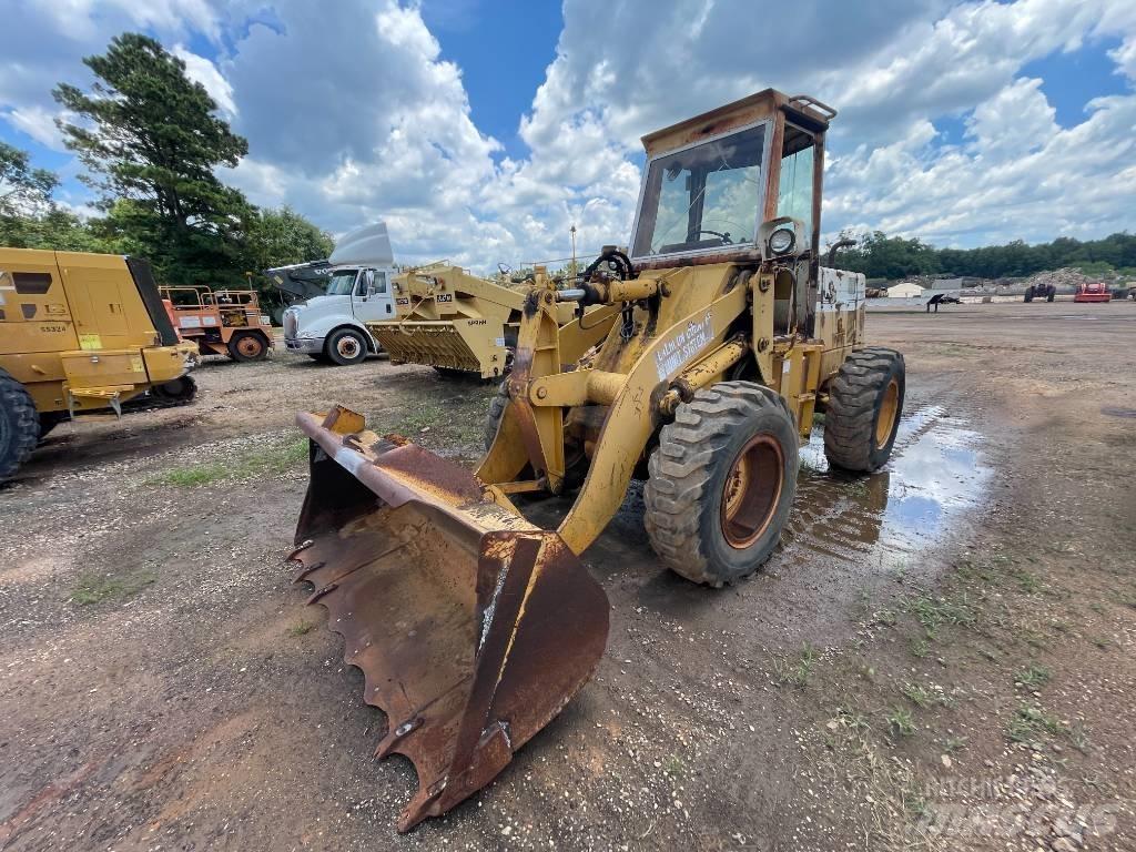 International 515 Wheel loaders