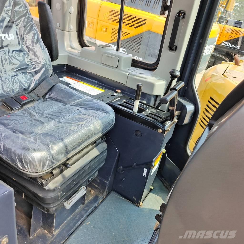 Shantui SD 16 Crawler excavators