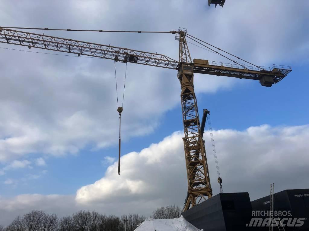 Liebherr 301C Tower cranes