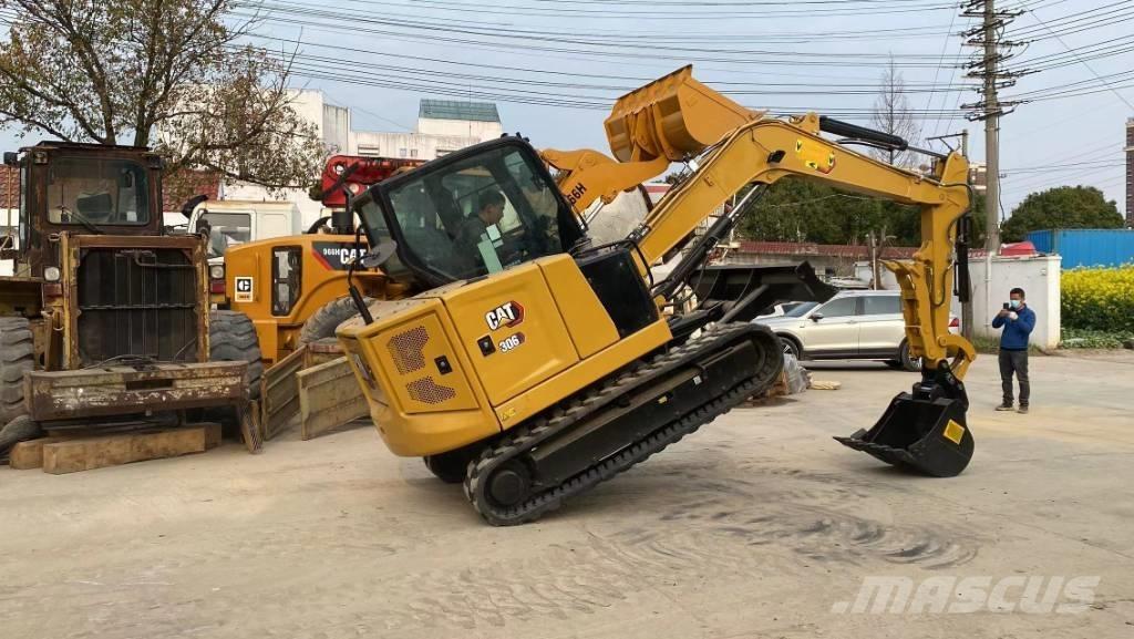 CAT 306 Mini excavators < 7t