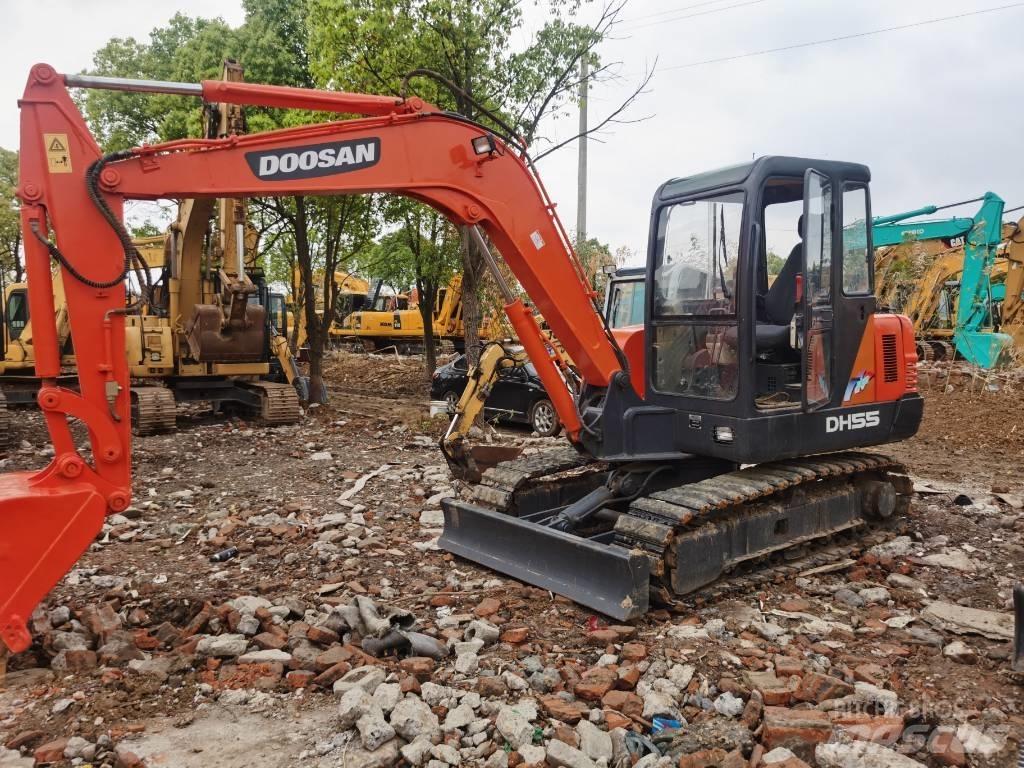 Doosan DH 55 Mini excavators < 7t