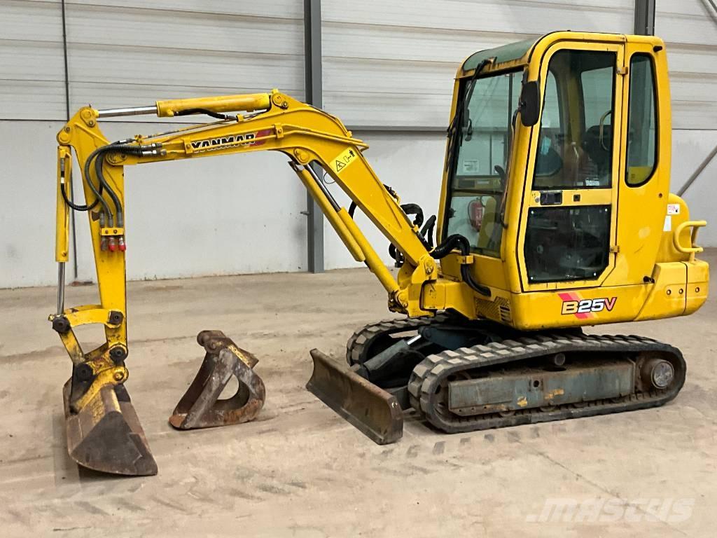 Yanmar B 25 V Mini excavators < 7t