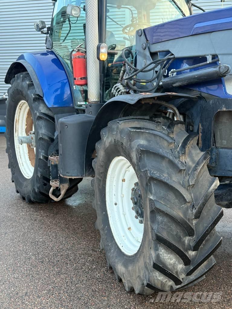 New Holland T 7.270 Tractors