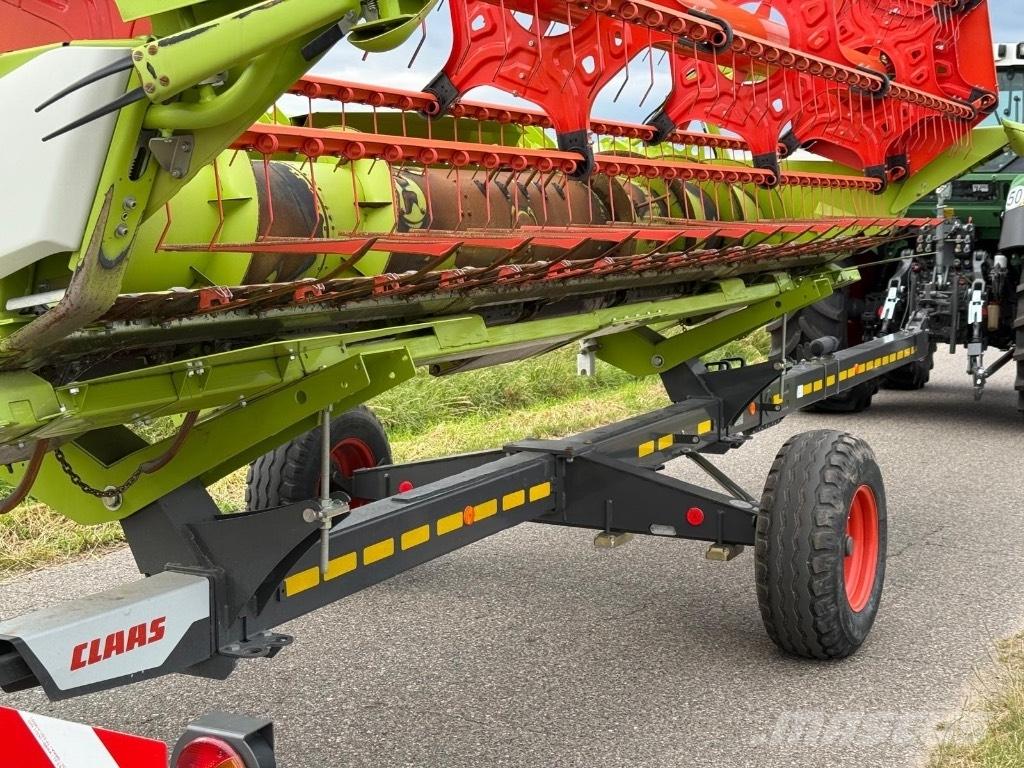 CLAAS 560 Cerio Combine harvester spares & accessories