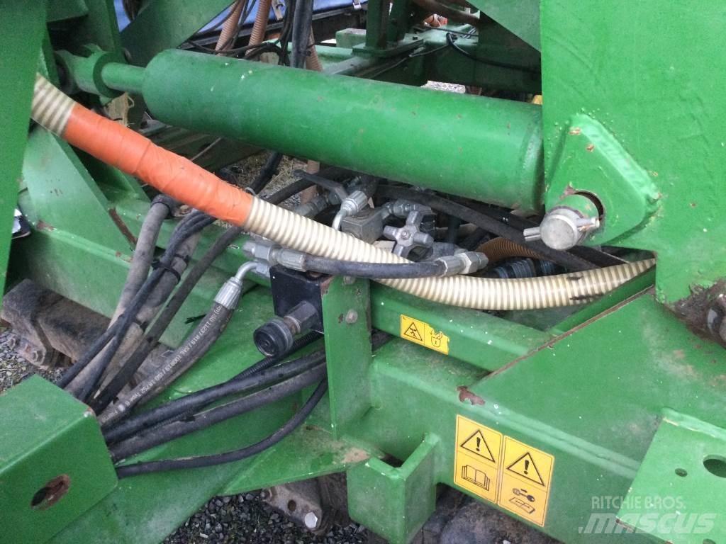 John Deere 750 A Combination drills