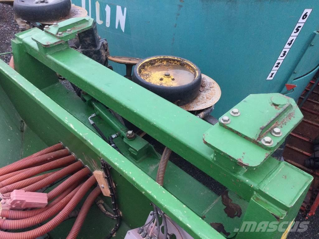 John Deere 750 A Combination drills