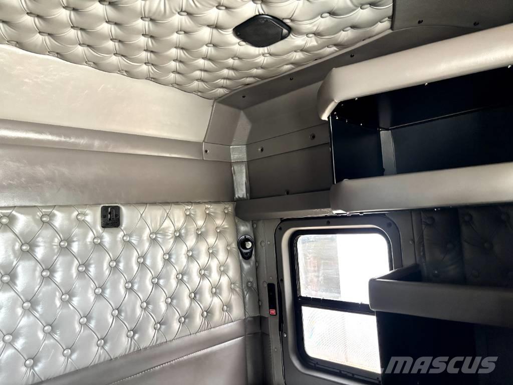 Kenworth T 800 Truck Tractor Units