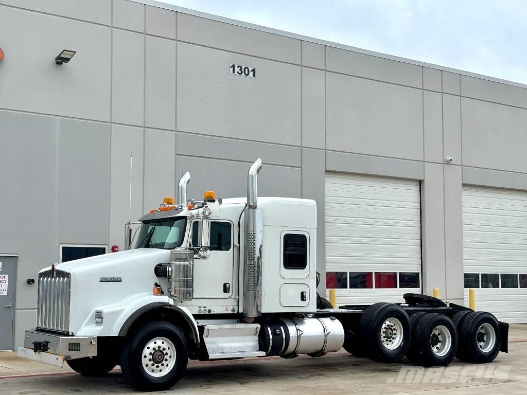 Kenworth T 800 Truck Tractor Units