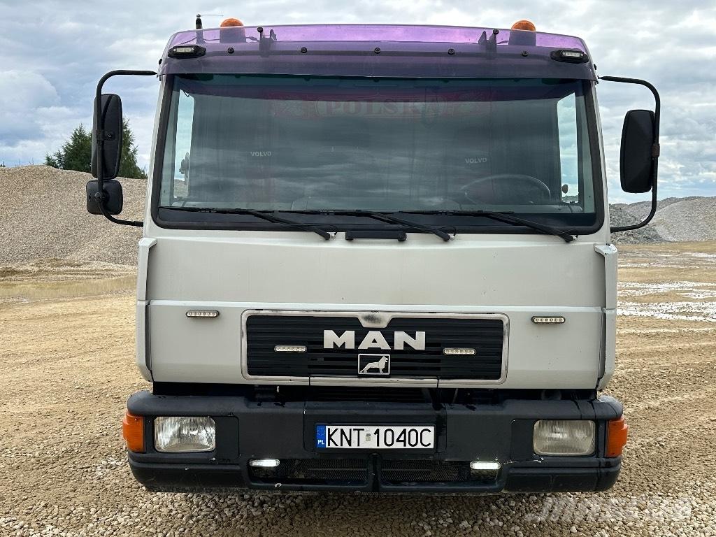 MAN L 2000. 10.163 Tipper trucks