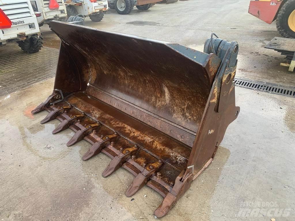 Liebherr LR 624 Buckets