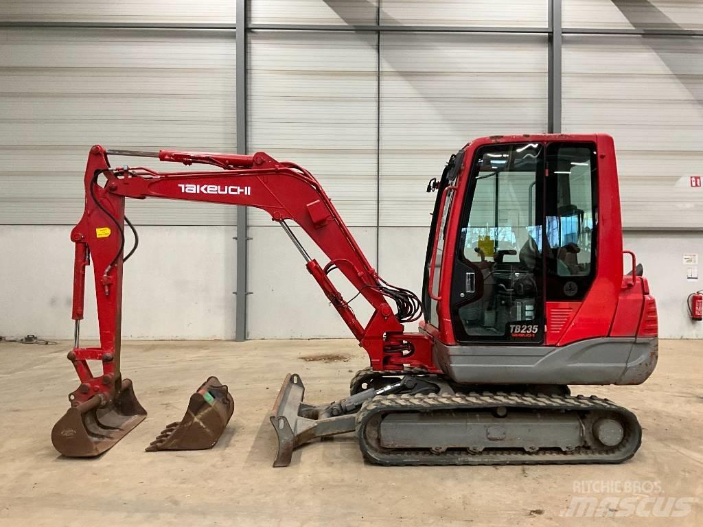 Takeuchi TB 235 Mini excavators < 7t
