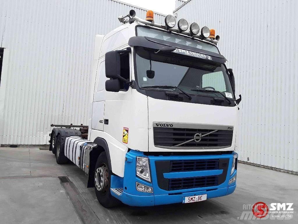 Volvo FH 420 6x2 Containerframe/Skiploader trucks