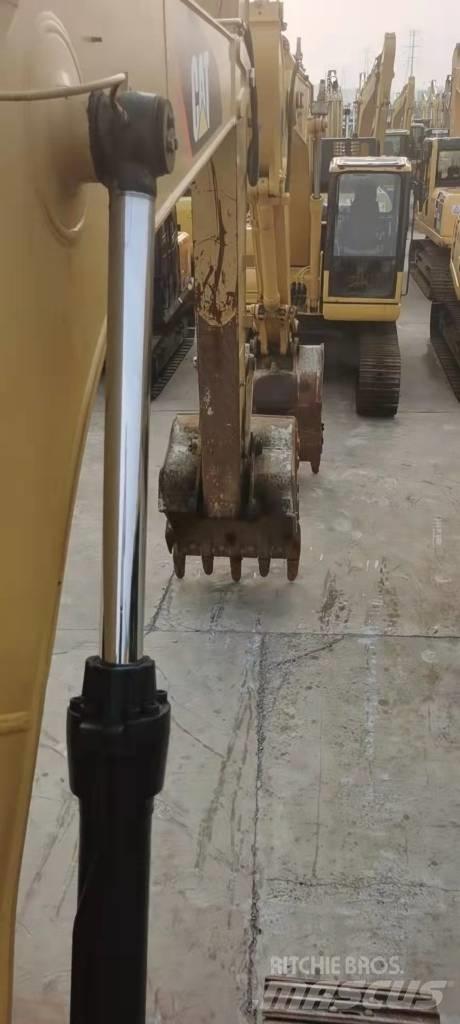 CAT 315 D Crawler excavators