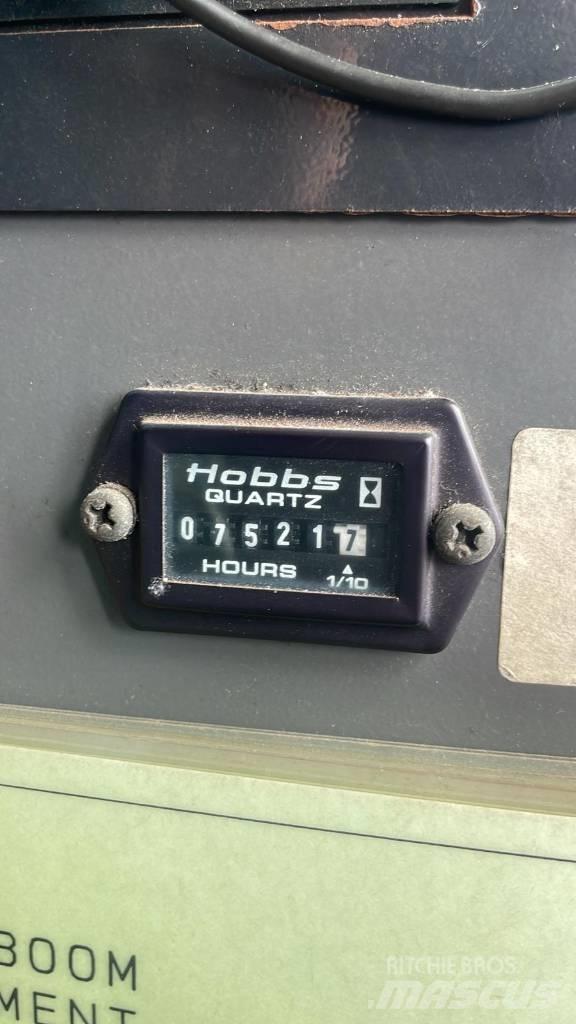 Kobelco SL 6000 Tracked cranes