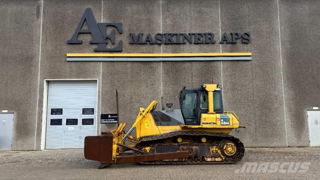 Komatsu D 65 PX-15 Crawler dozers