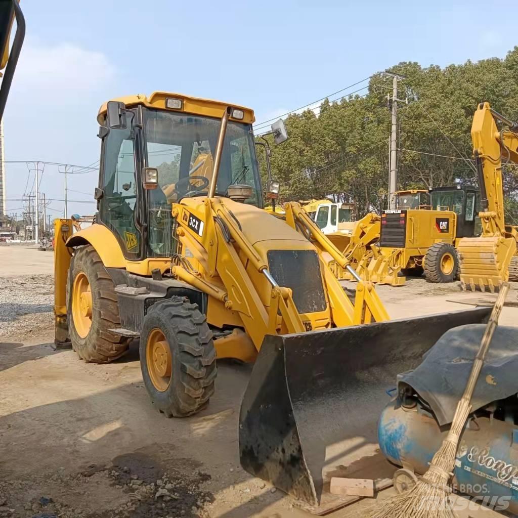 JCB 3CX TLB's