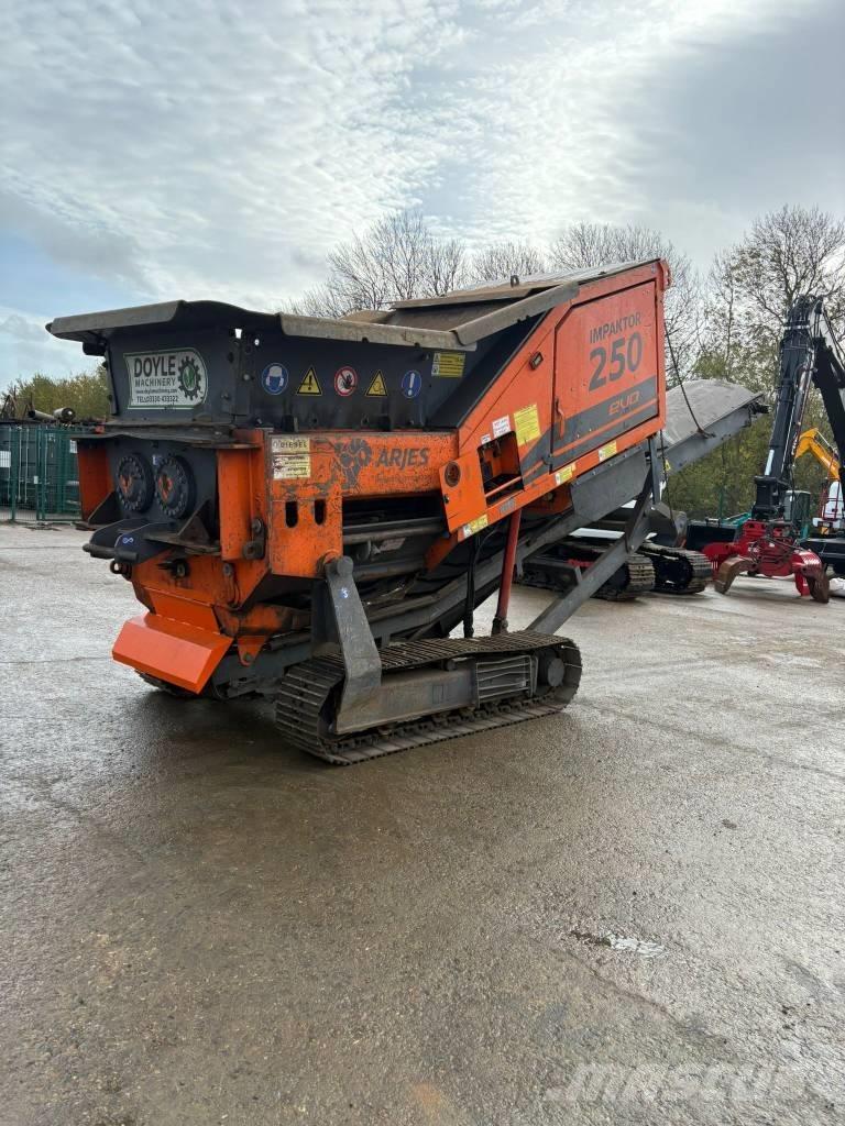 Arjes 250 Evo Mobile crushers