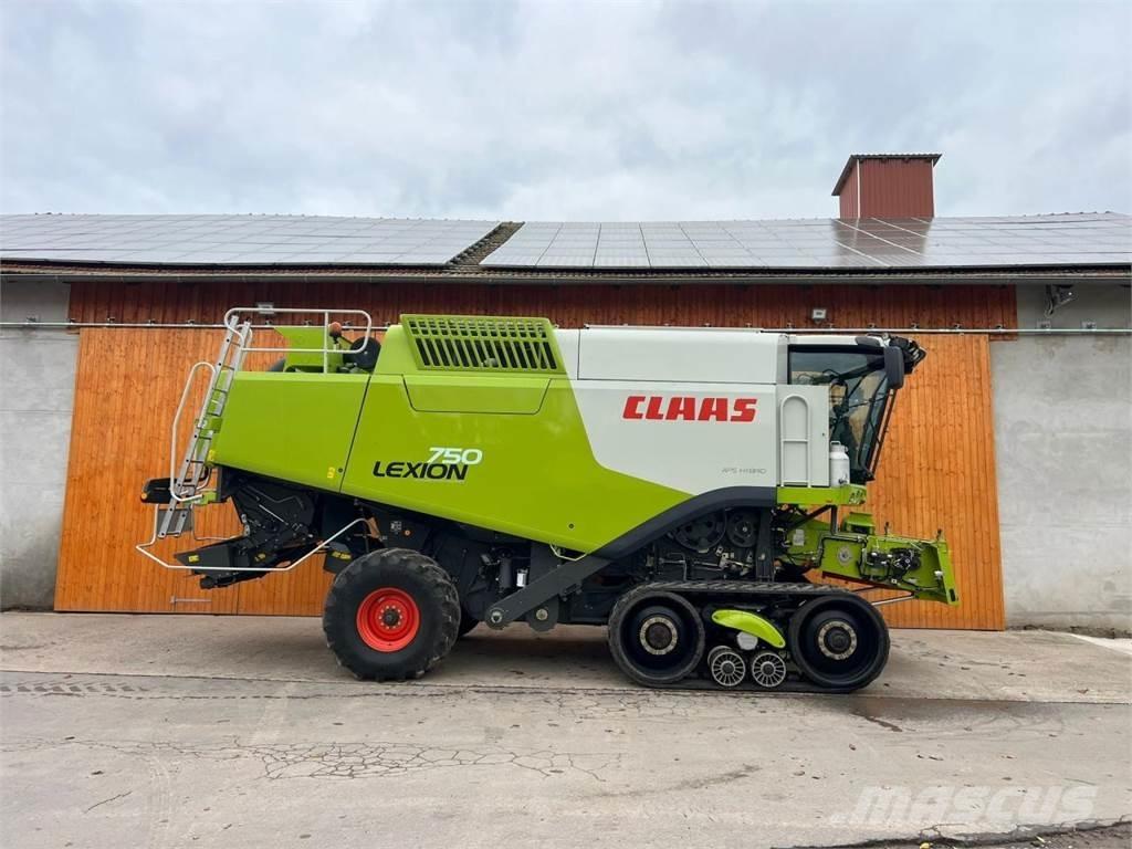 CLAAS Lexion 750TT Combine harvesters